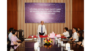 Lễ công bố và trao quyết định bổ nhiệm lại Phó Viện trưởng Viện Hải dương học