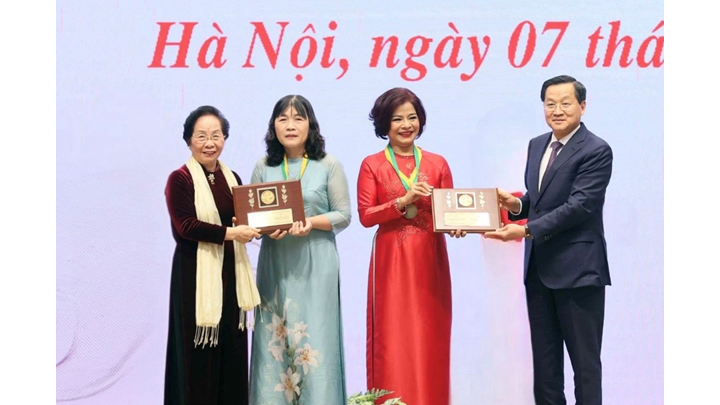 PGS.TS. ĐÀO VIỆT HÀ, Viện trưởng Viện hải dương học vinh dự đón nhận giải thưởng KOVALEVSKAIA năm 2023